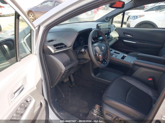 Photo 4 VIN: 5TDDSKFC2PS095225 - TOYOTA SIENNA 