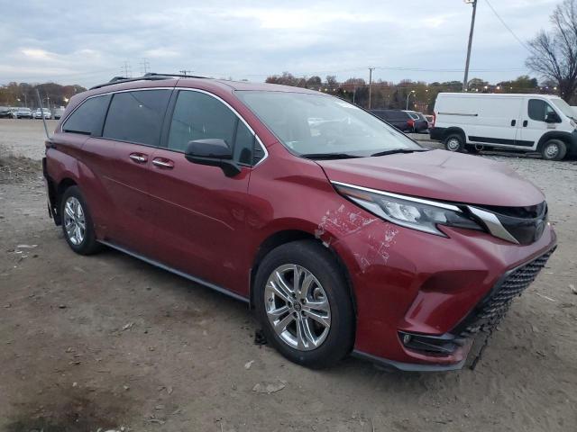 Photo 3 VIN: 5TDDSKFC6NS057039 - TOYOTA SIENNA XSE 