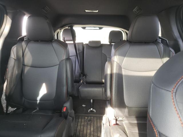 Photo 9 VIN: 5TDDSKFC8PS085637 - TOYOTA SIENNA XSE 