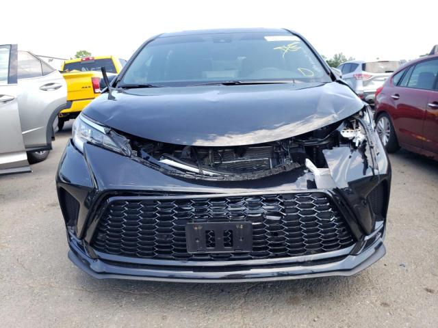 Photo 4 VIN: 5TDDSKFC8PS093821 - TOYOTA SIENNA XSE 