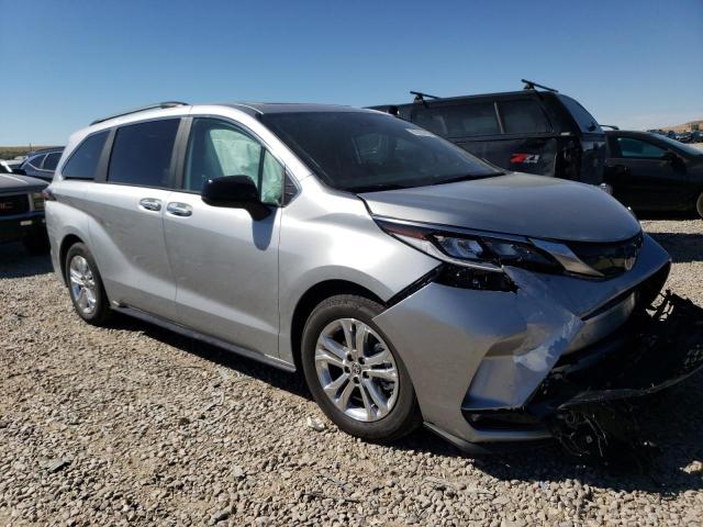 Photo 3 VIN: 5TDDSKFC8PS098680 - TOYOTA SIENNA 