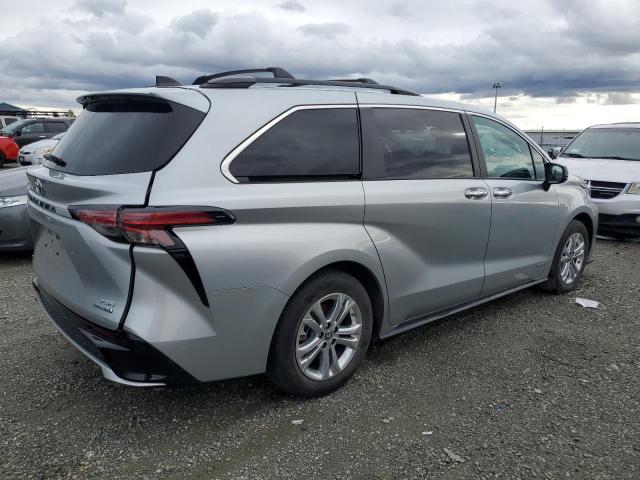 Photo 2 VIN: 5TDDSKFC9MS007802 - TOYOTA SIENNA XSE 