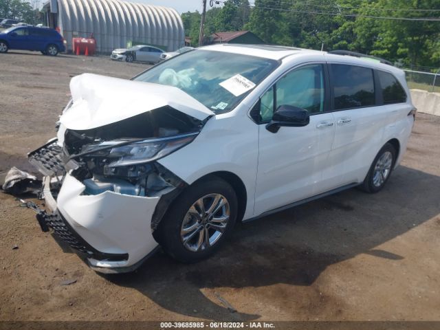 Photo 1 VIN: 5TDDSKFC9NS045791 - TOYOTA SIENNA 