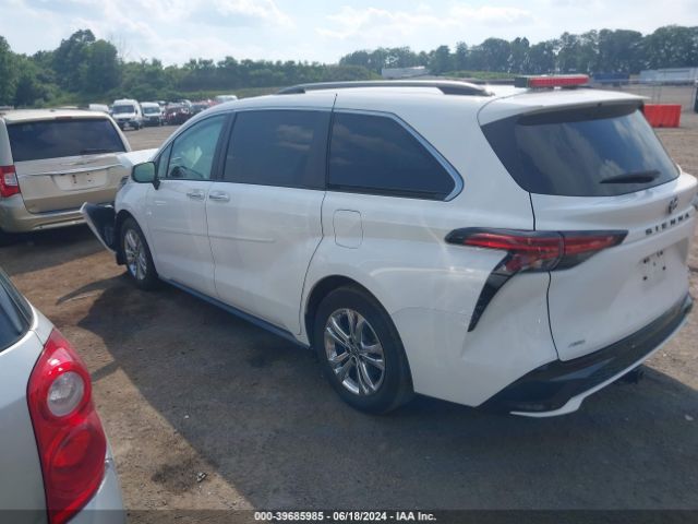 Photo 2 VIN: 5TDDSKFC9NS045791 - TOYOTA SIENNA 