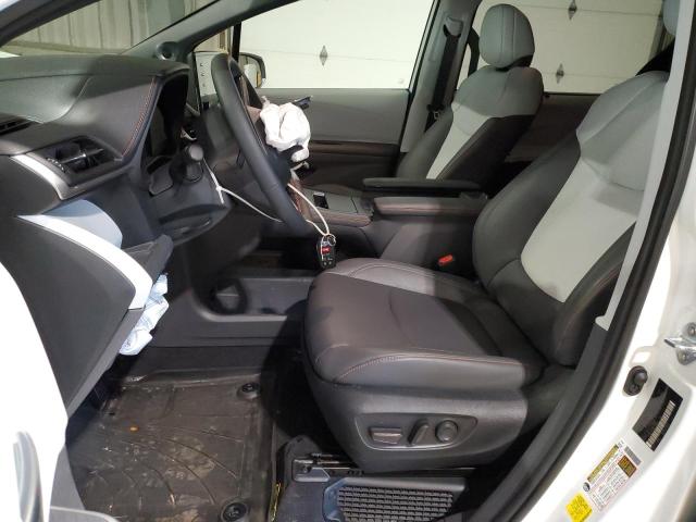 Photo 6 VIN: 5TDDSKFC9RS113836 - TOYOTA SIENNA 