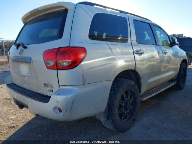 Photo 3 VIN: 5TDDW5G11CS072421 - TOYOTA SEQUOIA 