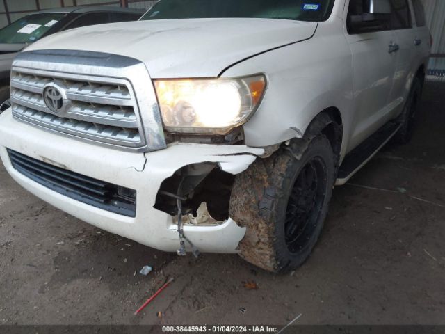 Photo 5 VIN: 5TDDW5G11CS072421 - TOYOTA SEQUOIA 