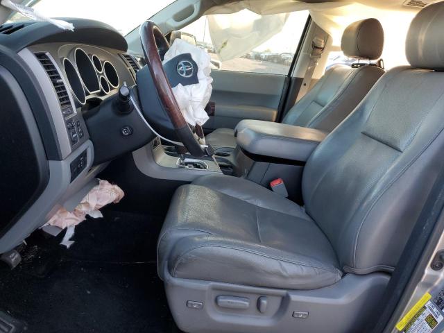 Photo 6 VIN: 5TDDW5G11CS072855 - TOYOTA SEQUOIA 