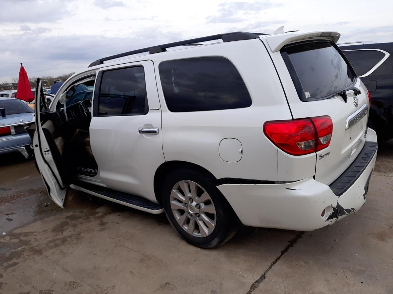 Photo 1 VIN: 5TDDW5G14FS125326 - TOYOTA SEQUOIA 