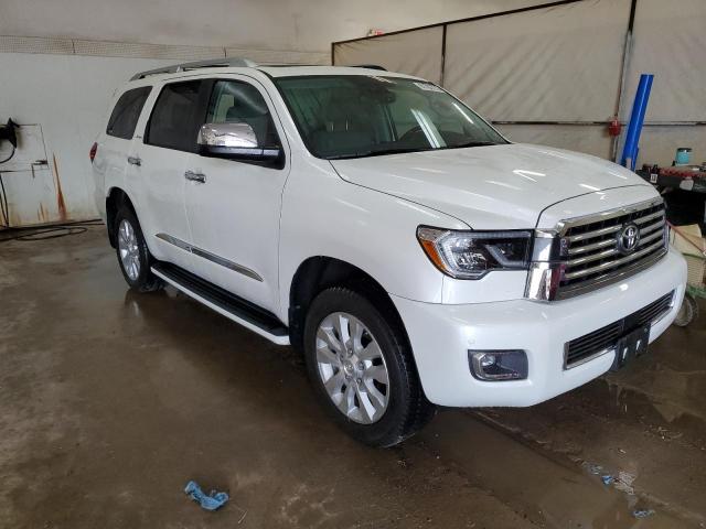 Photo 3 VIN: 5TDDW5G14JS155807 - TOYOTA SEQUOIA 