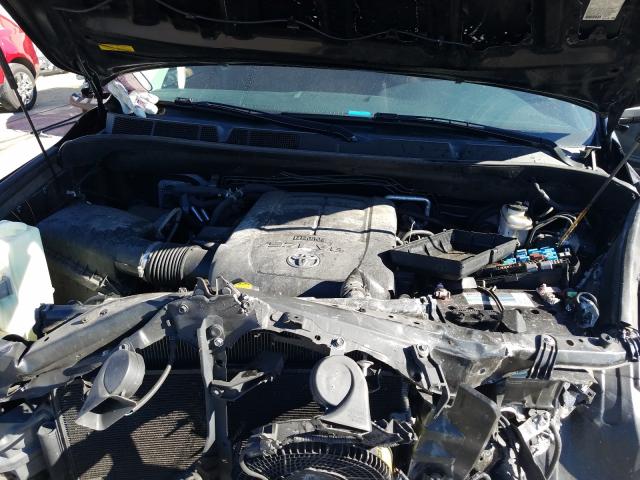 Photo 6 VIN: 5TDDW5G15GS127667 - TOYOTA SEQUOIA 