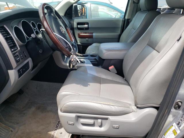 Photo 6 VIN: 5TDDW5G18BS040967 - TOYOTA SEQUOIA 