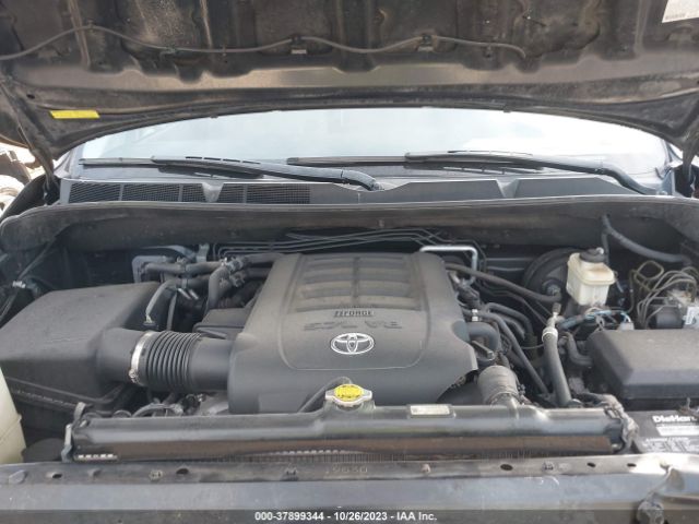 Photo 9 VIN: 5TDDW5G18BS042671 - TOYOTA SEQUOIA 