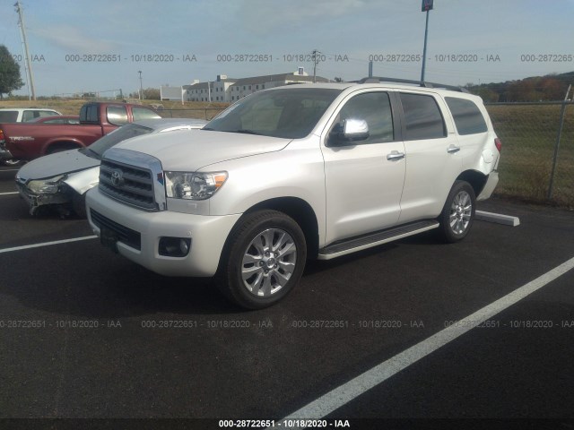 Photo 1 VIN: 5TDDW5G1XAS030181 - TOYOTA SEQUOIA 