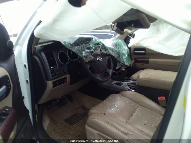 Photo 4 VIN: 5TDDW5G1XBS049265 - TOYOTA SEQUOIA 