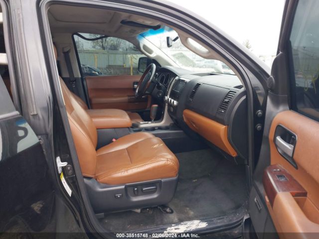 Photo 4 VIN: 5TDDW5G1XCS063264 - TOYOTA SEQUOIA 