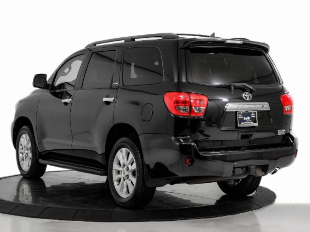 Photo 7 VIN: 5TDDY5G13GS128066 - TOYOTA SEQUOIA 