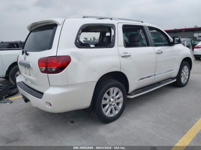 Photo 3 VIN: 5TDDY5G13JS164699 - TOYOTA SEQUOIA 