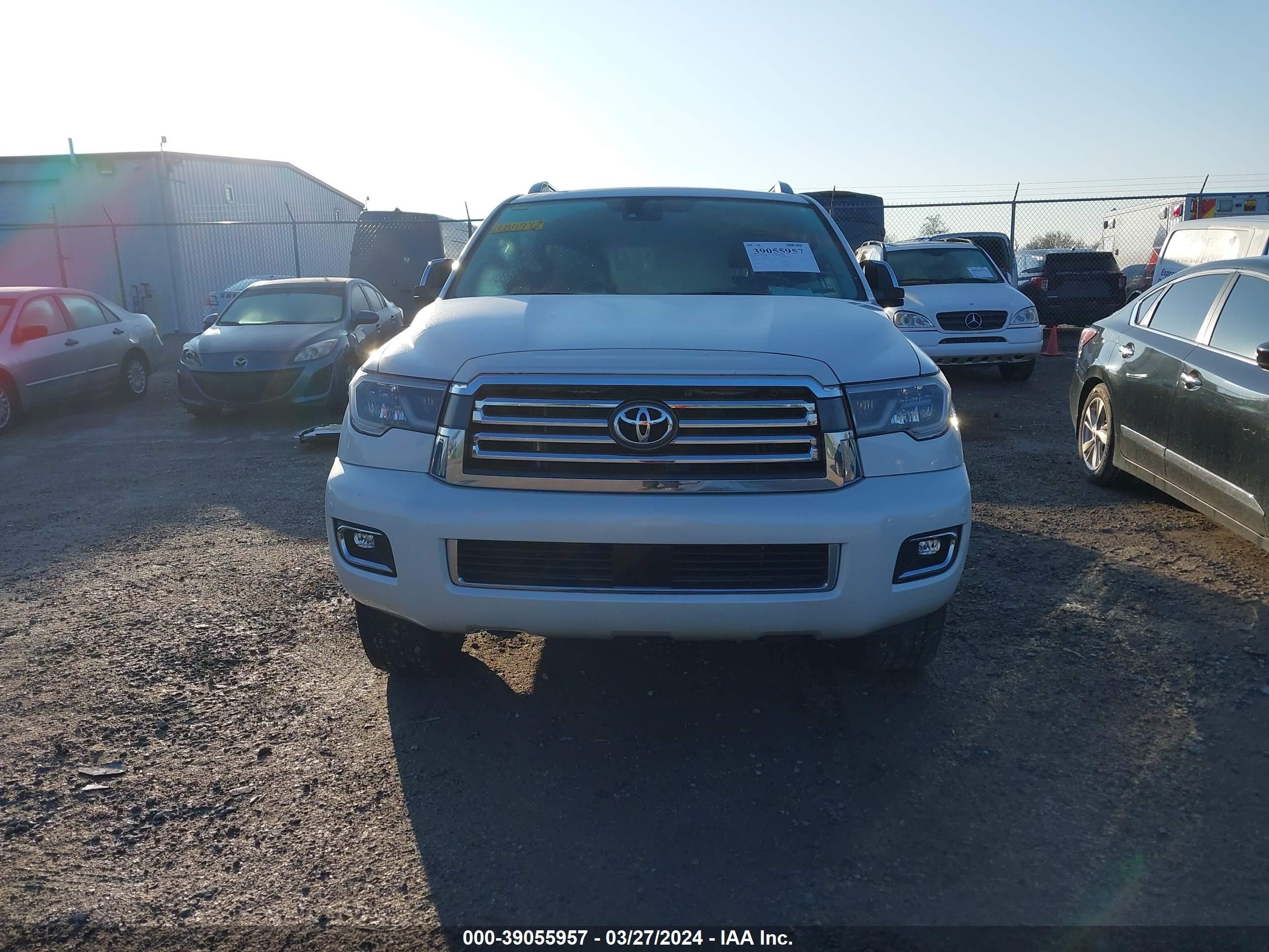 Photo 11 VIN: 5TDDY5G15LS180972 - TOYOTA SEQUOIA 