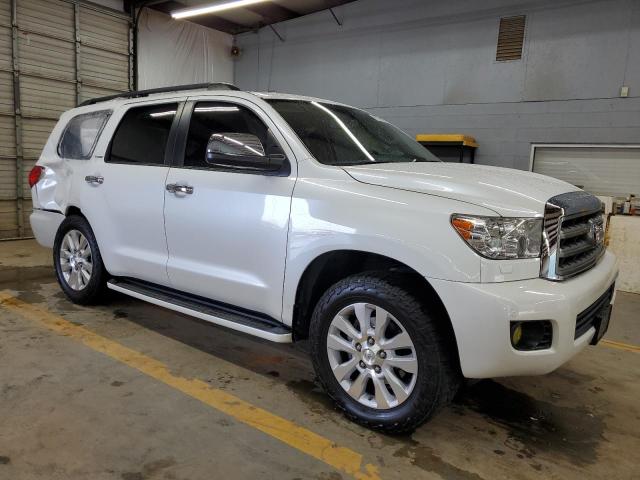 Photo 3 VIN: 5TDDY5G19HS153667 - TOYOTA SEQUOIA 