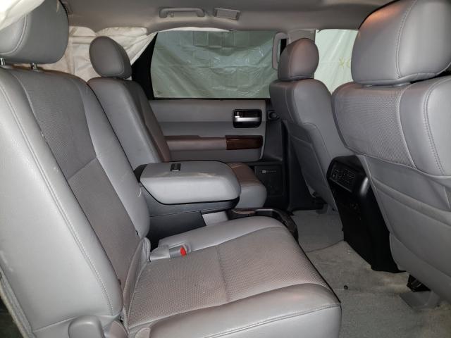 Photo 5 VIN: 5TDDY5G1XBS050040 - TOYOTA SEQUOIA PL 