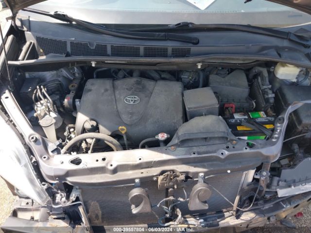 Photo 9 VIN: 5TDDZ3DC0HS148820 - TOYOTA SIENNA 