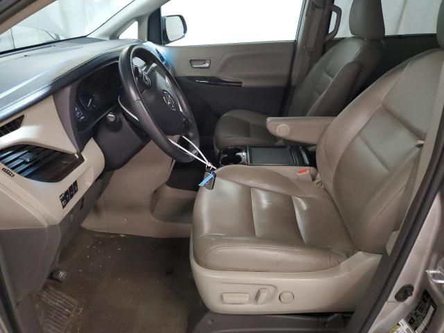 Photo 6 VIN: 5TDDZ3DC0HS153354 - TOYOTA SIENNA XLE 