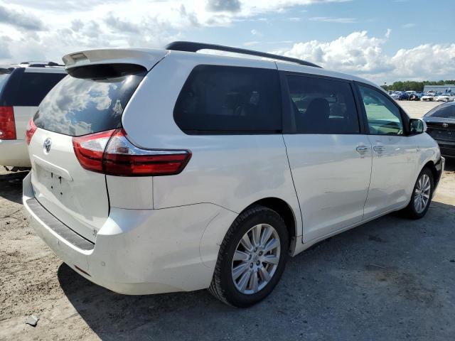 Photo 2 VIN: 5TDDZ3DC0HS153970 - TOYOTA SIENNA XLE 