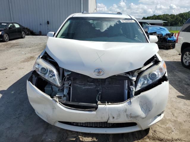 Photo 4 VIN: 5TDDZ3DC0HS153970 - TOYOTA SIENNA XLE 