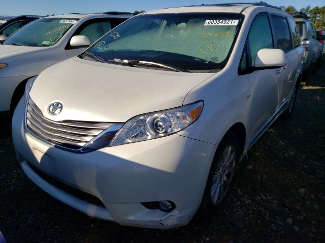 Photo 1 VIN: 5TDDZ3DC0HS160630 - TOYOTA SIENNA XLE 