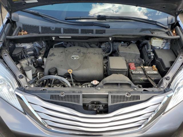 Photo 11 VIN: 5TDDZ3DC0HS165990 - TOYOTA SIENNA XLE 