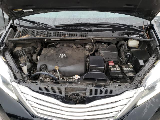 Photo 6 VIN: 5TDDZ3DC0HS183387 - TOYOTA SIENNA XLE 