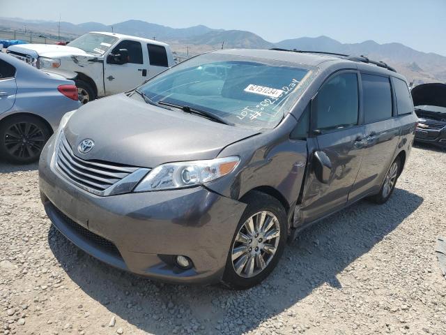 Photo 0 VIN: 5TDDZ3DC0HS184734 - TOYOTA SIENNA XLE 