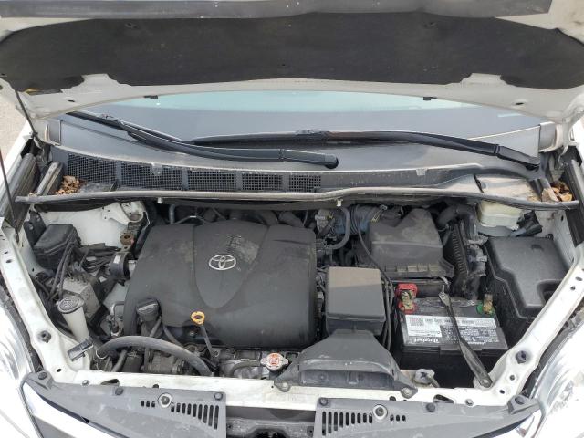 Photo 11 VIN: 5TDDZ3DC0JS205457 - TOYOTA SIENNA XLE 