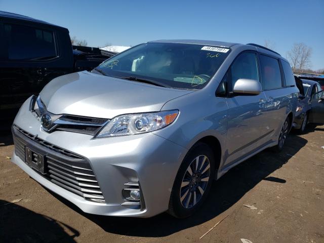 Photo 1 VIN: 5TDDZ3DC0KS219702 - TOYOTA SIENNA XLE 