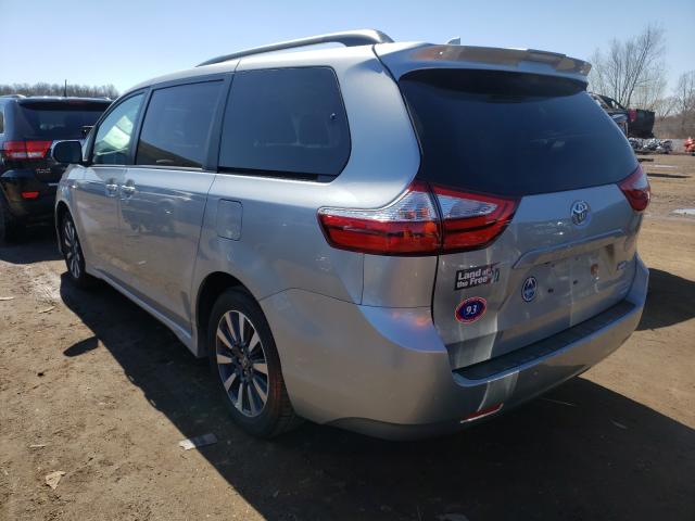 Photo 2 VIN: 5TDDZ3DC0KS219702 - TOYOTA SIENNA XLE 