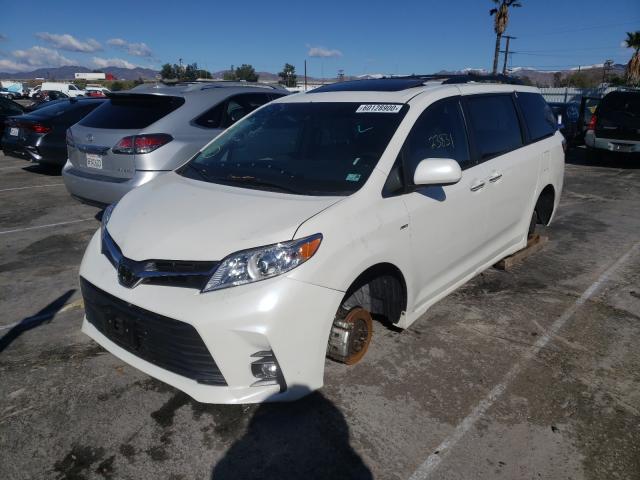 Photo 1 VIN: 5TDDZ3DC0LS241104 - TOYOTA SIENNA XLE 