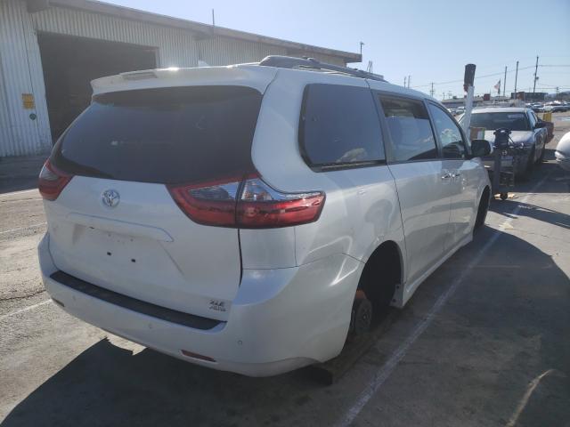 Photo 3 VIN: 5TDDZ3DC0LS241104 - TOYOTA SIENNA XLE 