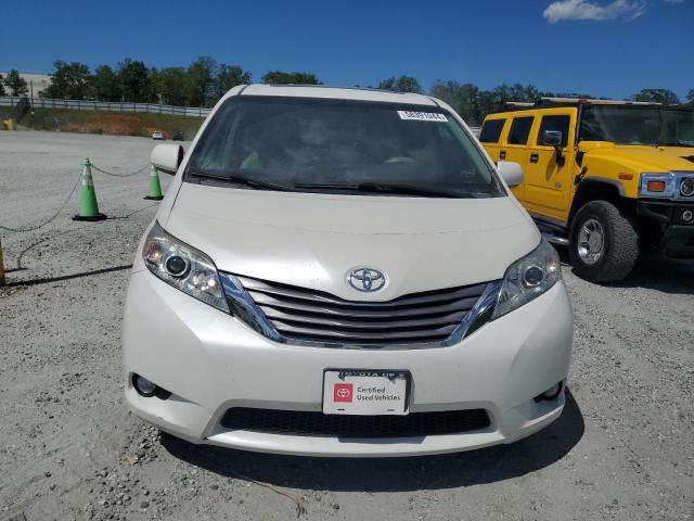 Photo 4 VIN: 5TDDZ3DC1HS163794 - TOYOTA SIENNA XLE 