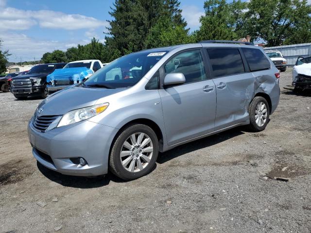 Photo 0 VIN: 5TDDZ3DC1HS165433 - TOYOTA SIENNA XLE 