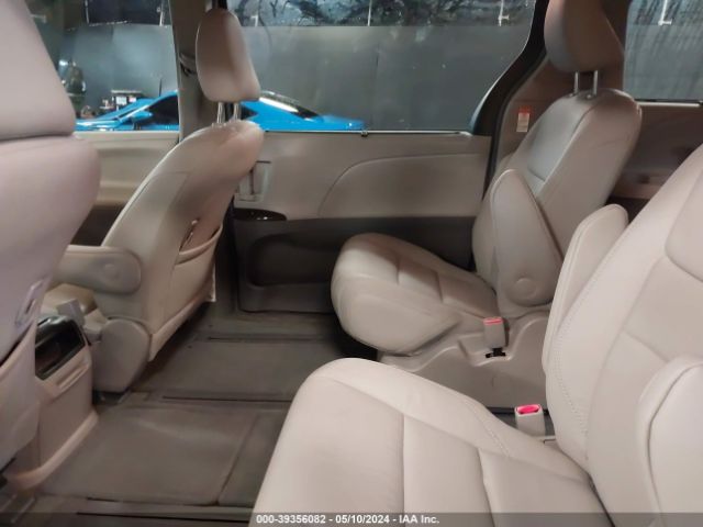 Photo 7 VIN: 5TDDZ3DC1HS166081 - TOYOTA SIENNA 