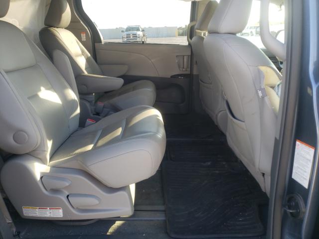 Photo 5 VIN: 5TDDZ3DC1HS172477 - TOYOTA SIENNA 