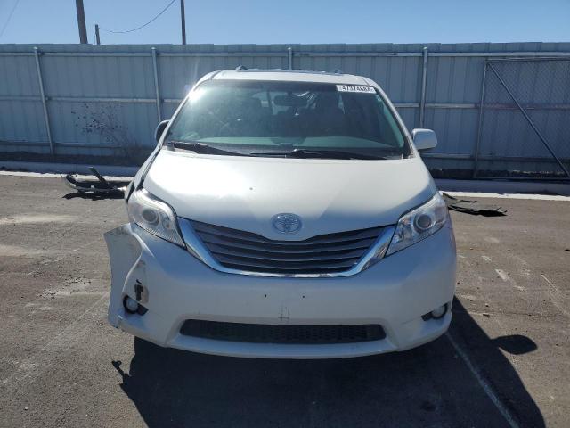 Photo 4 VIN: 5TDDZ3DC1HS177680 - TOYOTA SIENNA XLE 