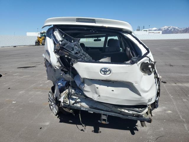 Photo 5 VIN: 5TDDZ3DC1HS177680 - TOYOTA SIENNA XLE 