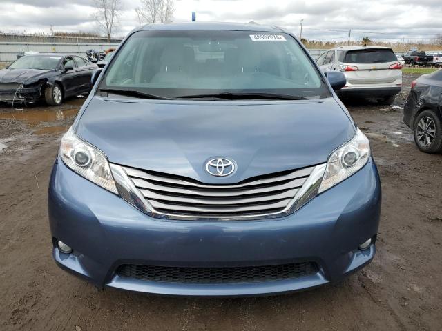 Photo 4 VIN: 5TDDZ3DC1HS185438 - TOYOTA SIENNA XLE 