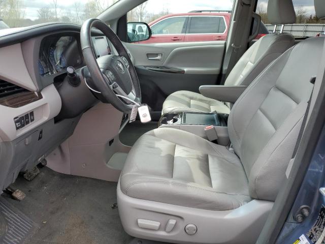 Photo 6 VIN: 5TDDZ3DC1HS185438 - TOYOTA SIENNA XLE 