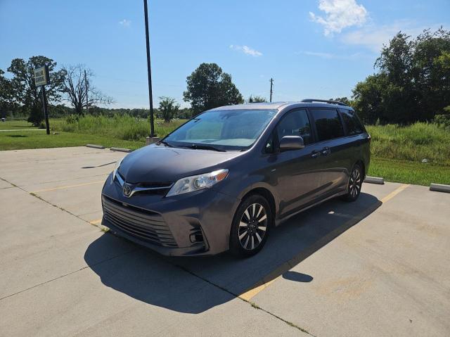 Photo 1 VIN: 5TDDZ3DC1JS197045 - TOYOTA SIENNA XLE 