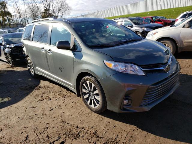 Photo 0 VIN: 5TDDZ3DC1JS198695 - TOYOTA SIENNA XLE 