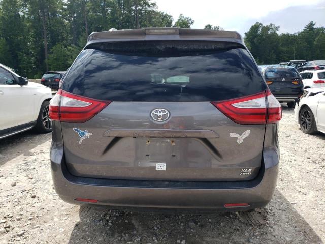 Photo 5 VIN: 5TDDZ3DC1JS202423 - TOYOTA SIENNA XLE 