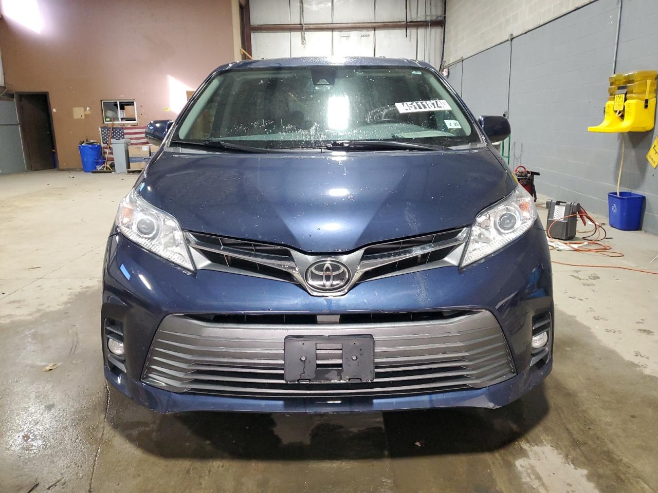 Photo 4 VIN: 5TDDZ3DC1LS244903 - TOYOTA SIENNA 